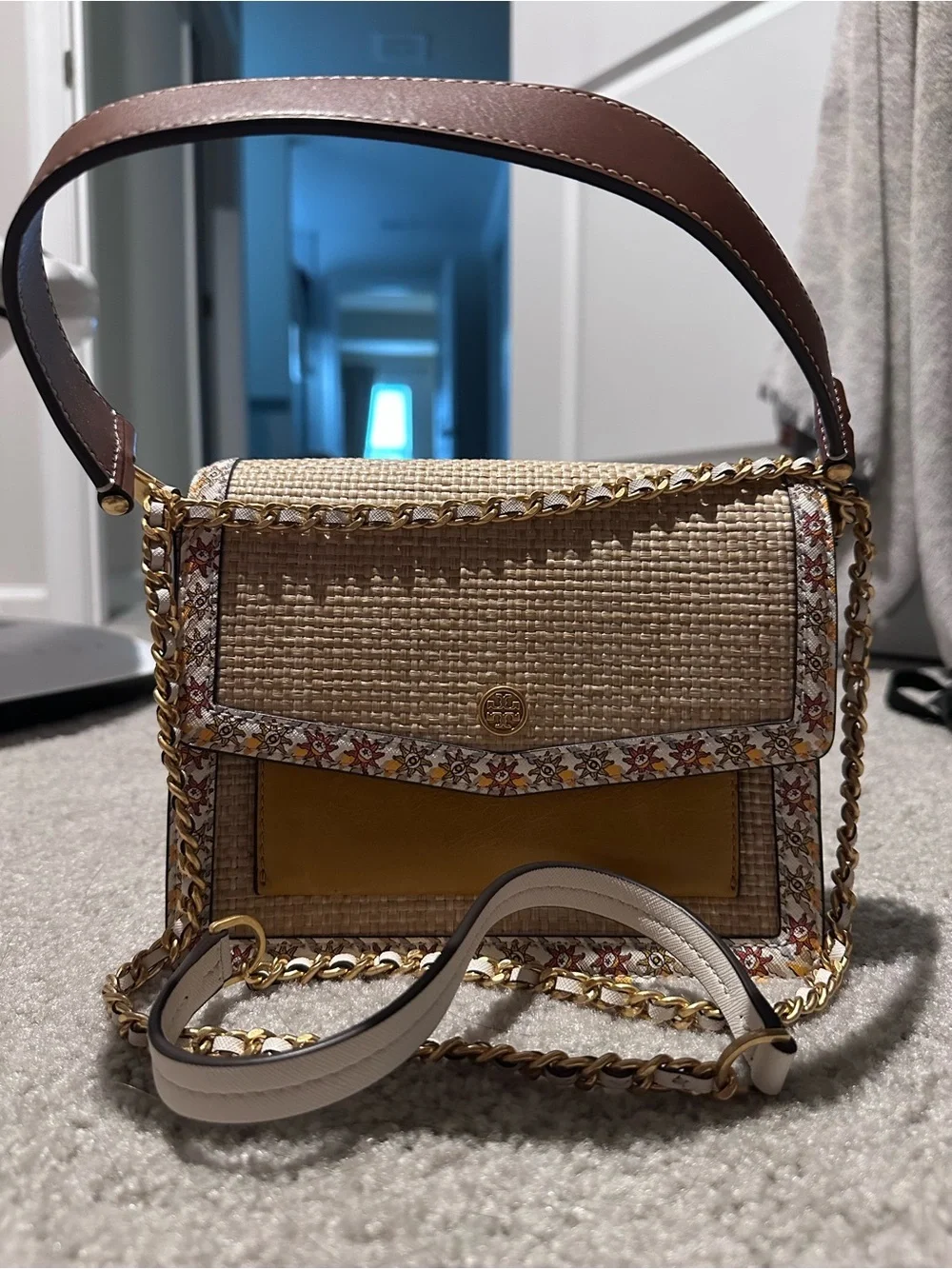 Tory Burch Womens Robinson Straw Convertible Shoulder Bag